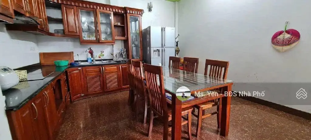 Bán nhà riêng tại Văn Quán. DT 55m2, KD, gara, ô tô tránh, chỉ 11 tỷ