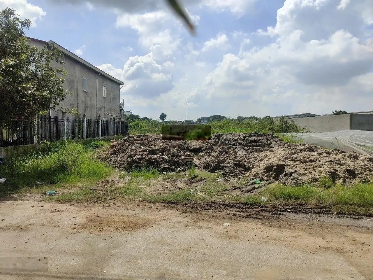 Bán đất THỔ CƯ giá 6,9 tỷ VND DT : 16 X 25m MT Đường Xuân Thới Sơn 15, Hóc Môn