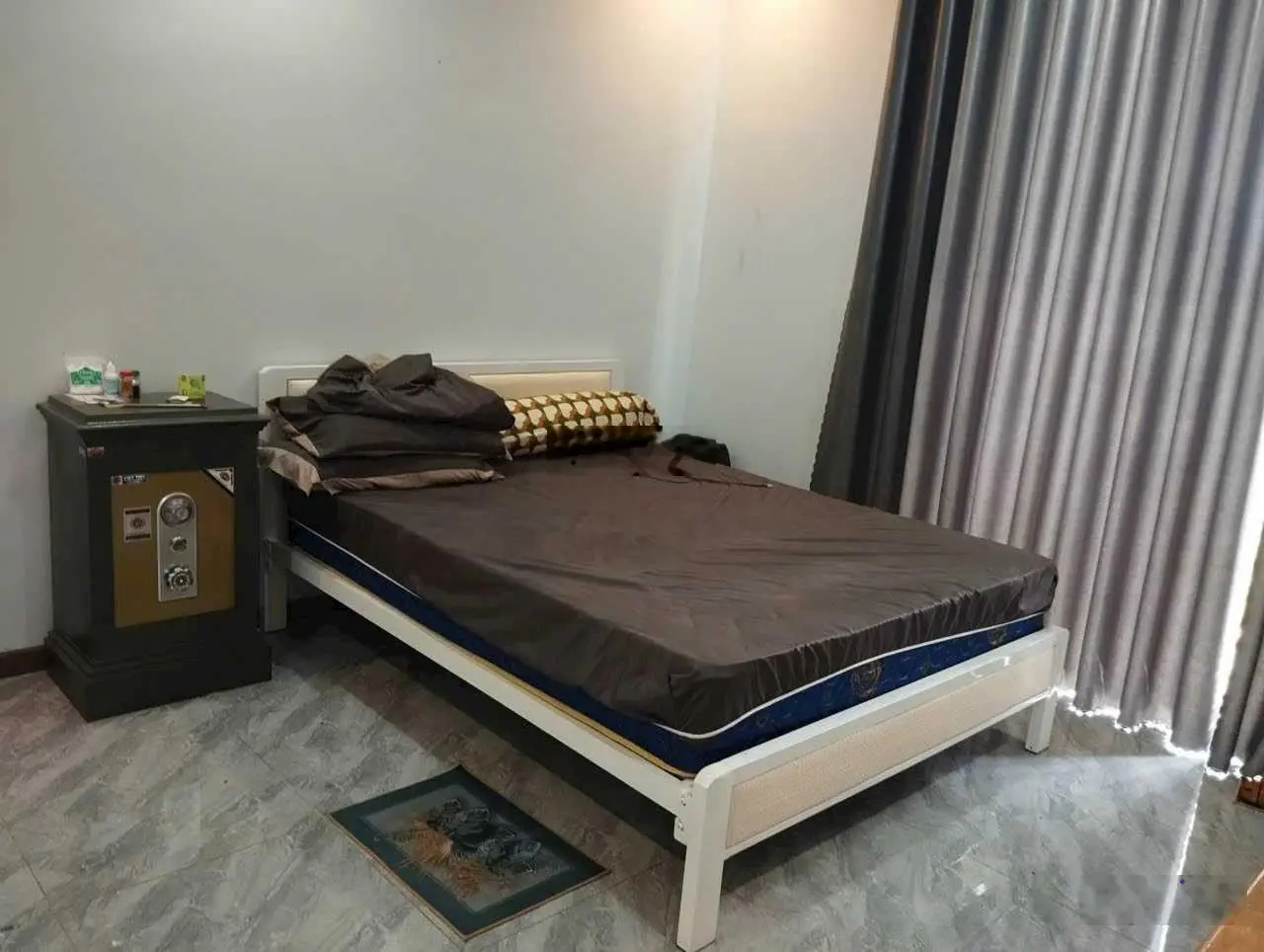 Bán nhà trệt 2 lầu KDC Phú Hữu Tp. Thủ Đức, DT 90m2 4pn đường 8m, giá 6.6 tỷ hạ còn 6.2 tỷ chốt