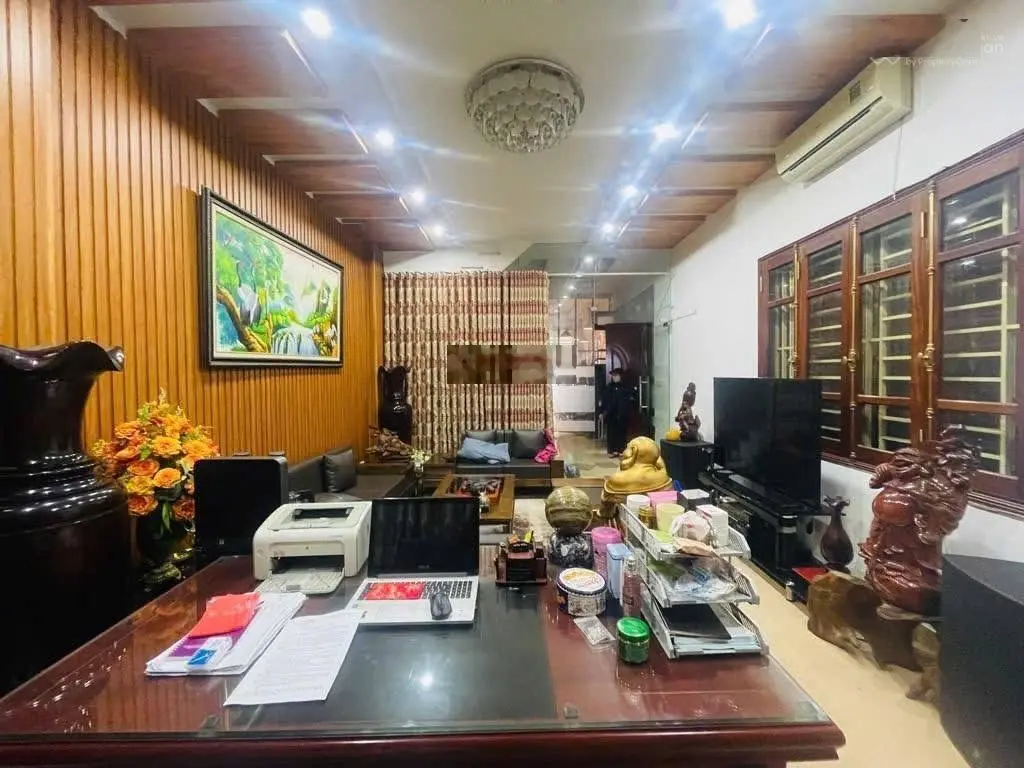 Chỉ 43,9 tỷ có nhà gần mặt phố Nguyễn Hoàng 79m2 6T mặt tiền rộng vỉa hè 2 làn xe ô tô kinh doanh