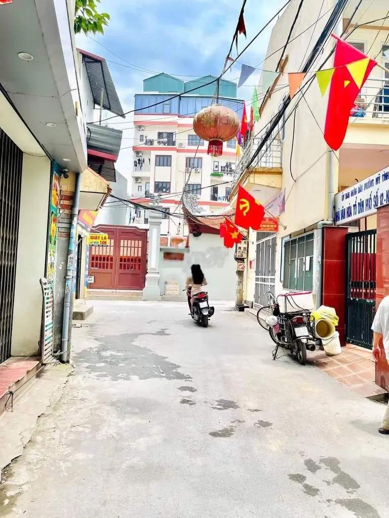 Tôi bán nhà PHỐ Ô Chợ Dừa - Khâm Thiêm 5T Mặt ngõ 25m2 trước nhà 2.5m