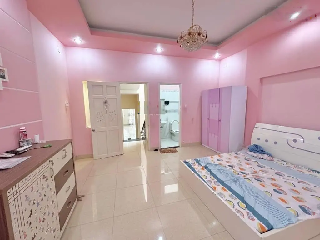 Mặt tiền khu vip tên lửa, sát nhà thờ phaolo - 5x20 - 4 tầng - chỉ 11,xx tỷ
