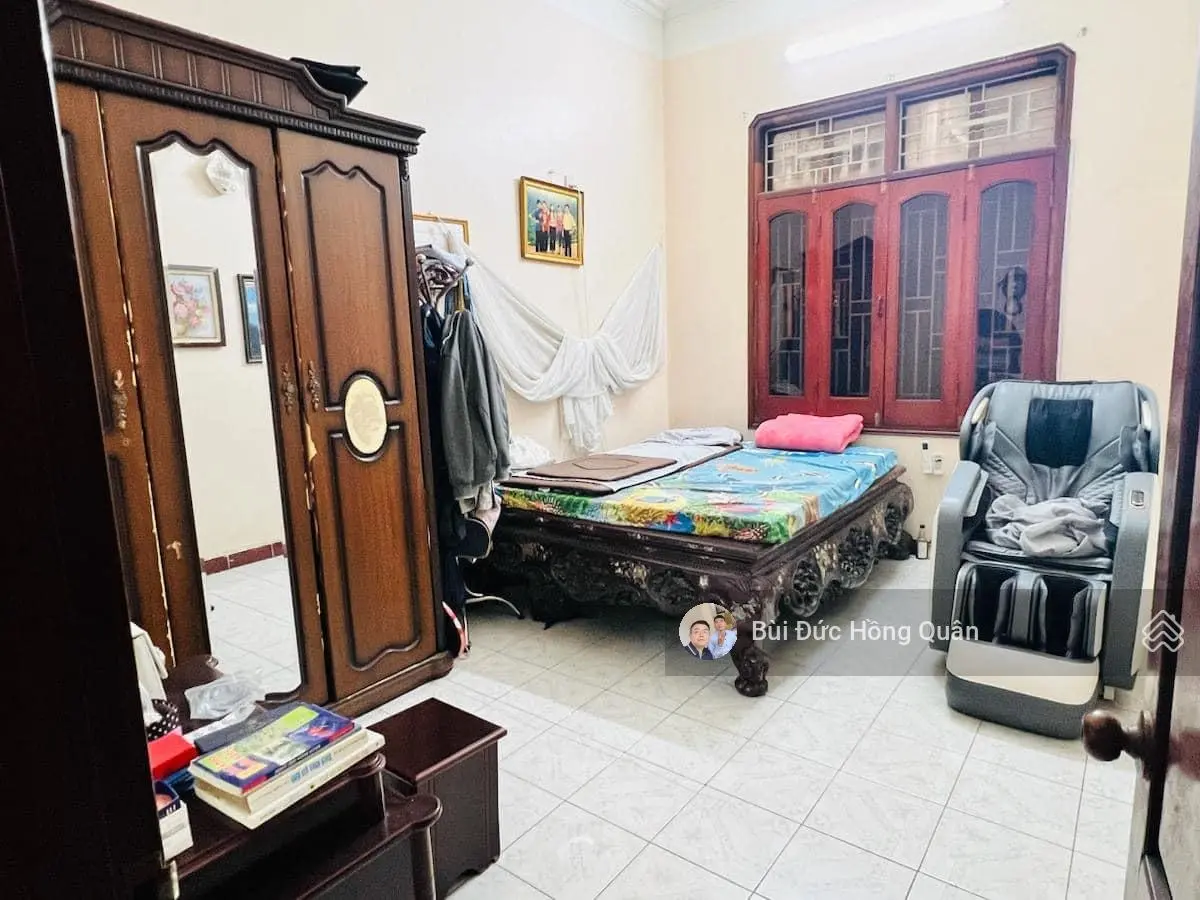 Bán nhà mặt đường La Thành Ba Đình, vị trí đẹp ô tô tránh kinh doanh, dt 65m2 giá chào 21.8 tỷ