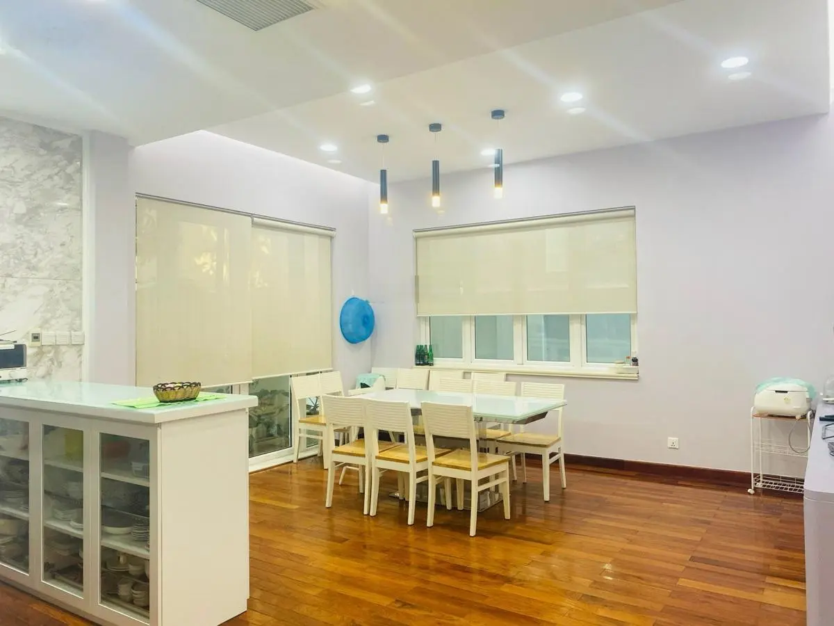 Bán căn biệt thư lô góc siêu VIP KĐT Linh Đàm. LH 0912 002 ***