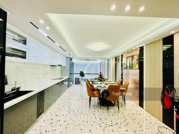 Nhà đẹp giá rẻ ngay đường Hoàng Hữu Nam,Long Thạnh Mỹ,Quận 9.Gía chỉ 3 tỷ 2.Gần Golf Thủ Đức