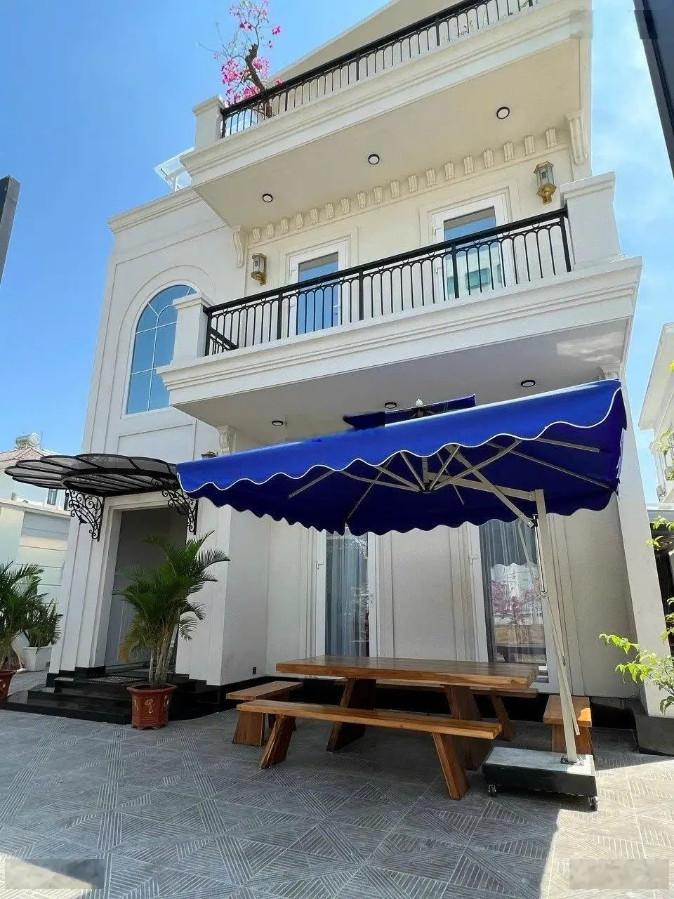 Bán biệt thự siêu vip giá rẻ nhất khu An Phú An Khánh, Q.2 biệt thự đẹp 11x22, hầm 3 lầu, giá 38 tỷ