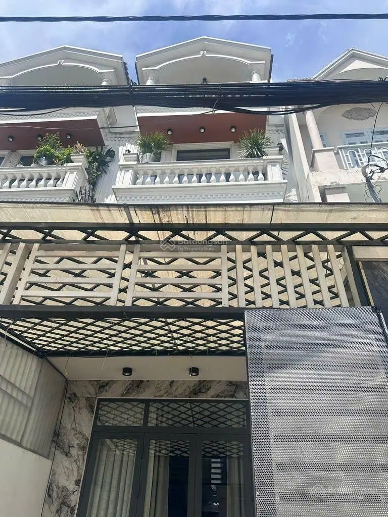 Nhà 4 tầng đường HÀ HUY GIÁP, phường THẠNH LỘC, Q12, dt 68m2(4,3mx16m)6,4 tỷ