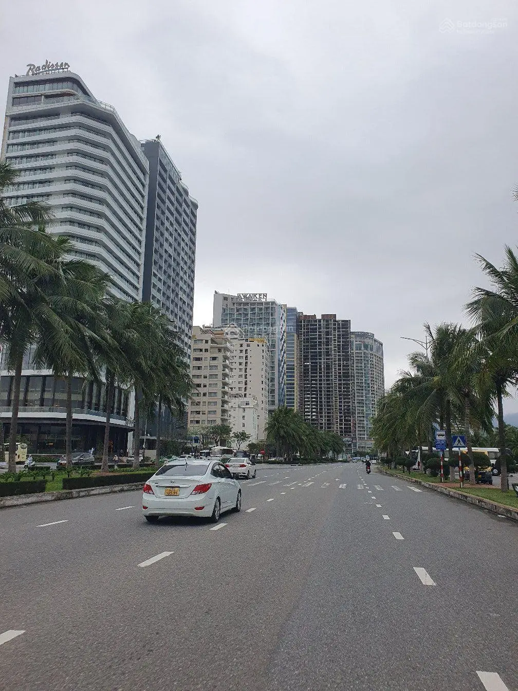 Nhà 3 tầng biển Phước Mỹ cạnh Hồ Nghinh, 1 đời chủ đứng ra bán nhỉnh nhẹ 9 tỷ