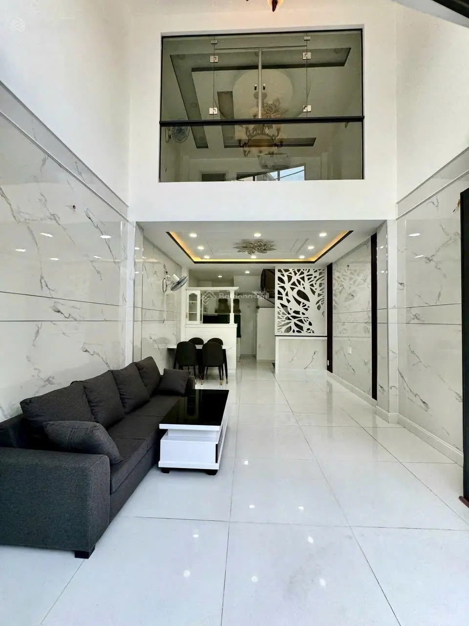 Hẻm xe hơi trung tâm bình thạnh ; 40m2 , 5 tầng , ô tô ngủ trong nhà _ giá 7,15 tỷ tl
