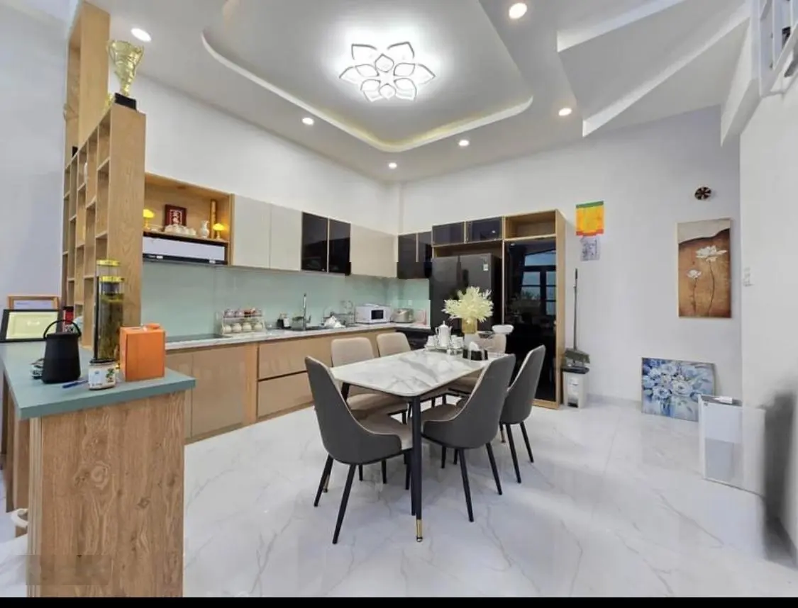 Cần bán nhà mặt phố giá 4,2 tỷ VND tại phường Thanh Bình, Đà Nẵng