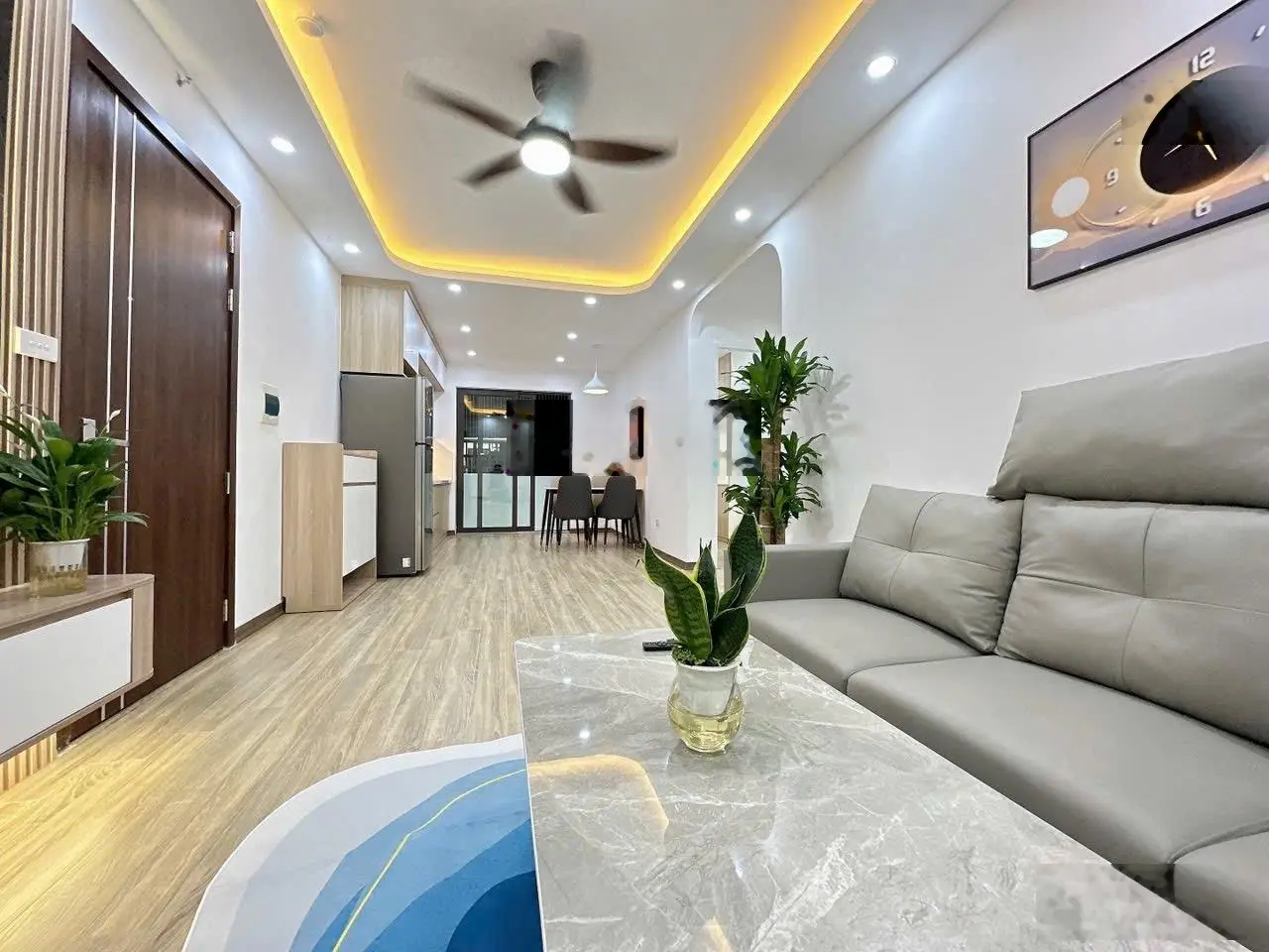 Bán gấp căn 63m2 - 2 ngủ& 2vs, HH3A Linh Đàm Hoàng Mai. Lh: 0966 455 *** em Thuỷ