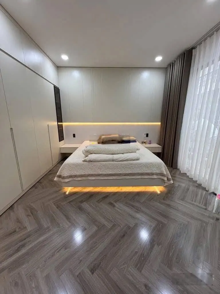 Bán nhà đường Trương Hoàng Thanh, Tân Bình - cách ngã tư Bảy Hiền chỉ vài phút - 48m2 chỉ 2ty660