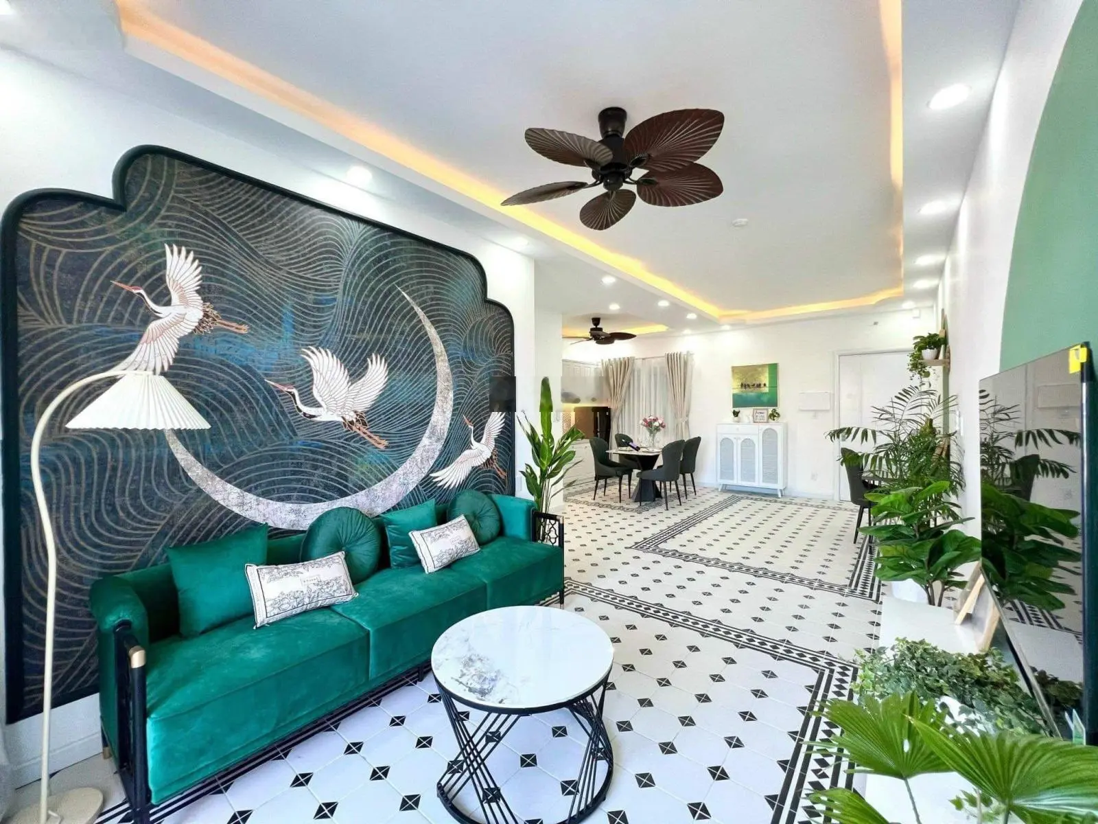 Bán căn hộ thiết kế đẹp mua dễ cho thuê khai thác dòng tiền ổn LH : 0914 887 ***