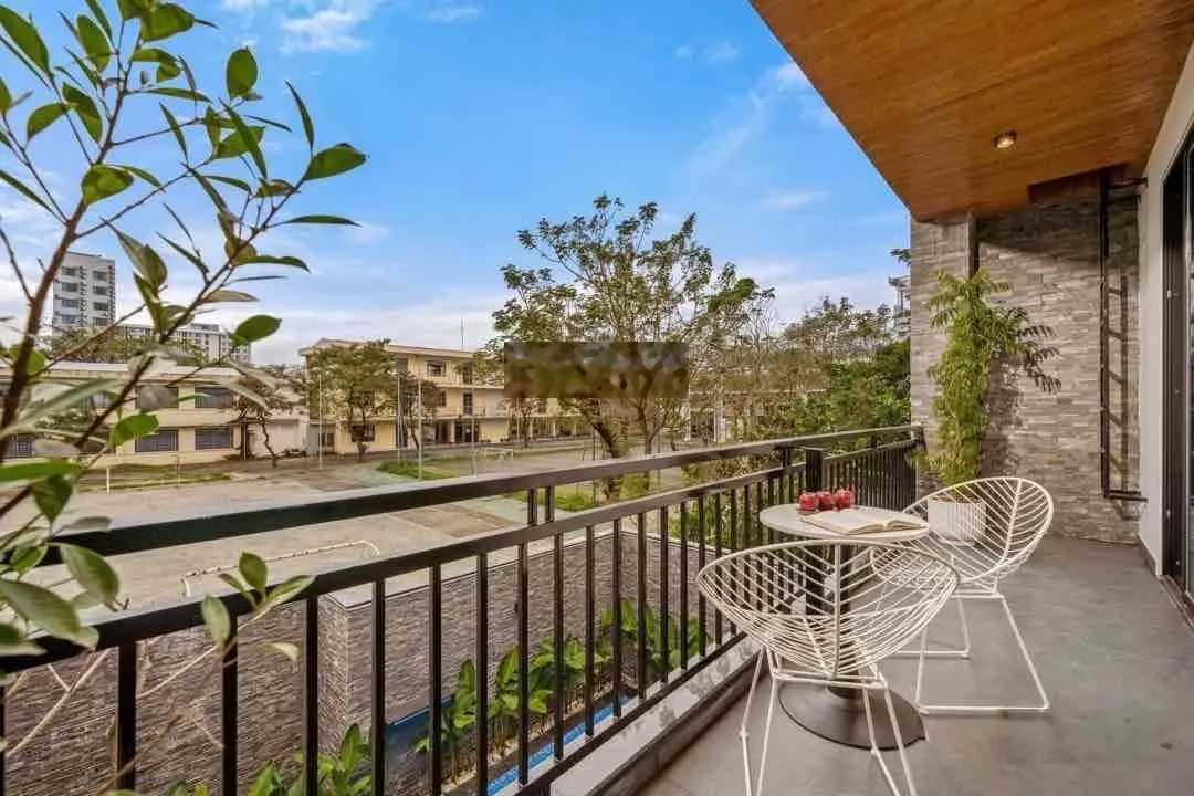 Villa hồ bơi riêng, khai thác ngay, cách bãi tắm mỹ khê chỉ vài bước