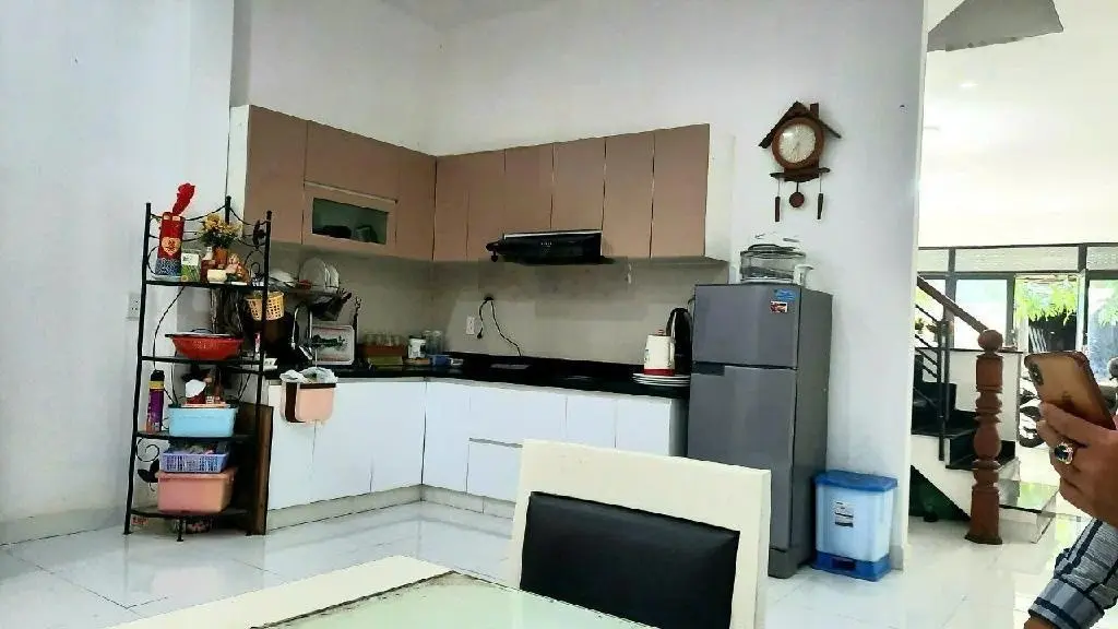 Thanh toán nợ ! bán nhà đẹp 3 tầng - xh đỗ cửa huỳnh tấn phát- sát phú mỹ hưng - 5 x 15 m - 5.x tỷ