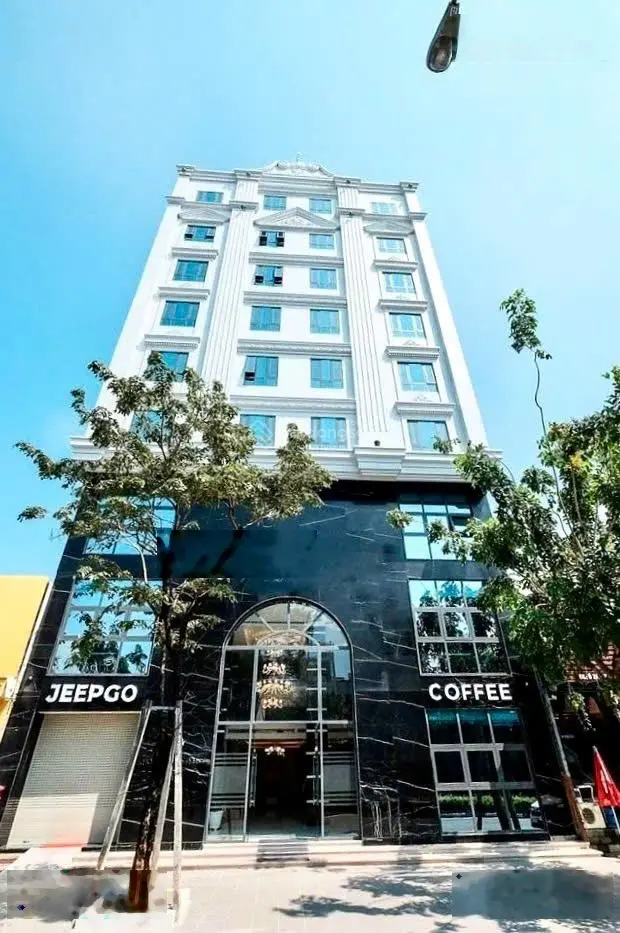 Siêu phẩm khách sạn 4 sao diamond hotel, tp. thủ dầu một, bình dương .10 tầng , siêu lợi nhuận