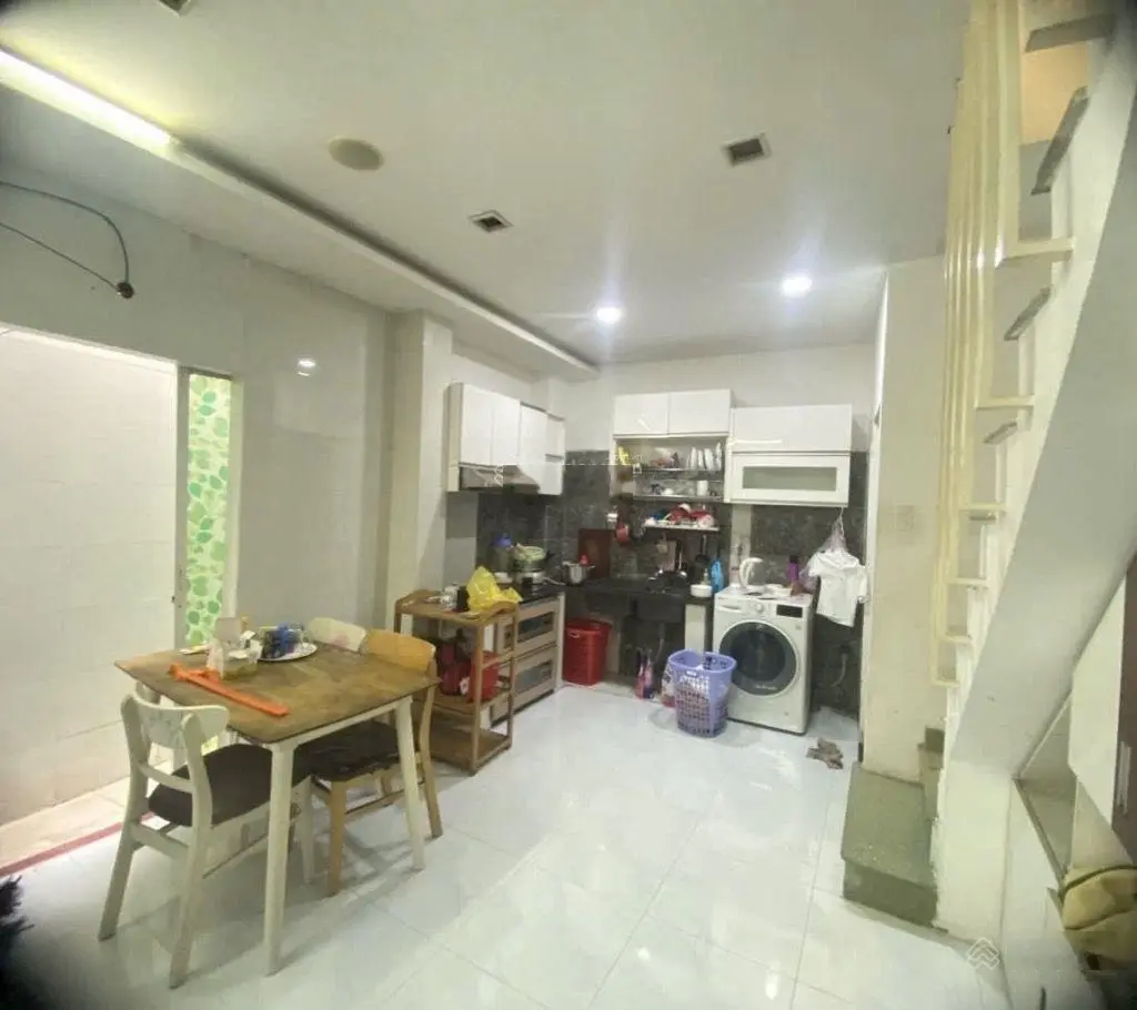 Nhà Gò Vấp gần bệnh viện Hồng Đức nhỉnh 3 tỷ 40m2 - 2T siêu tốt