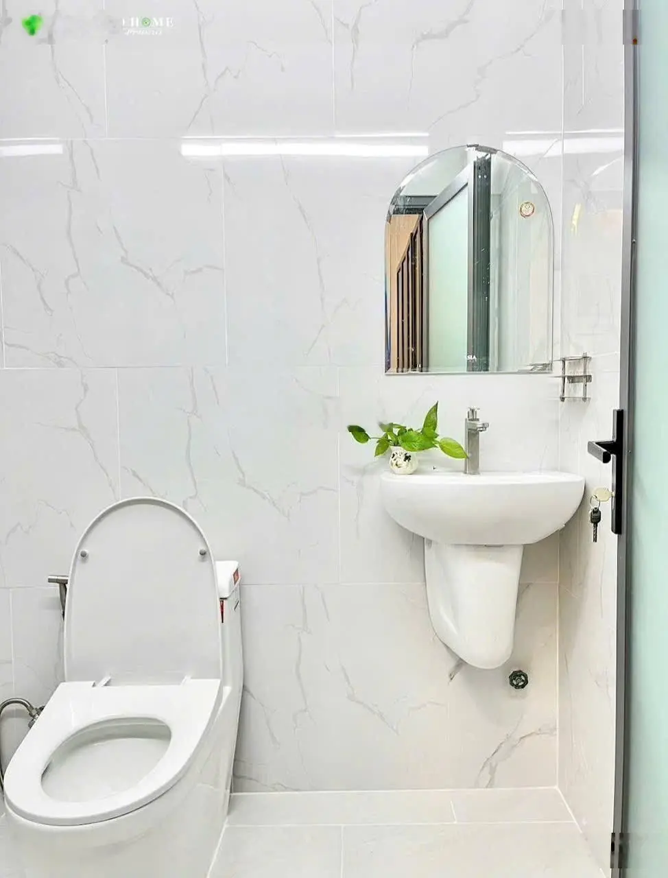 Bán Nhà Quận 7 Tân Quy Đường số 79 117m2 thang máy nhỉnh 24 tỷ dòng tiền hơn 50tr / tháng
