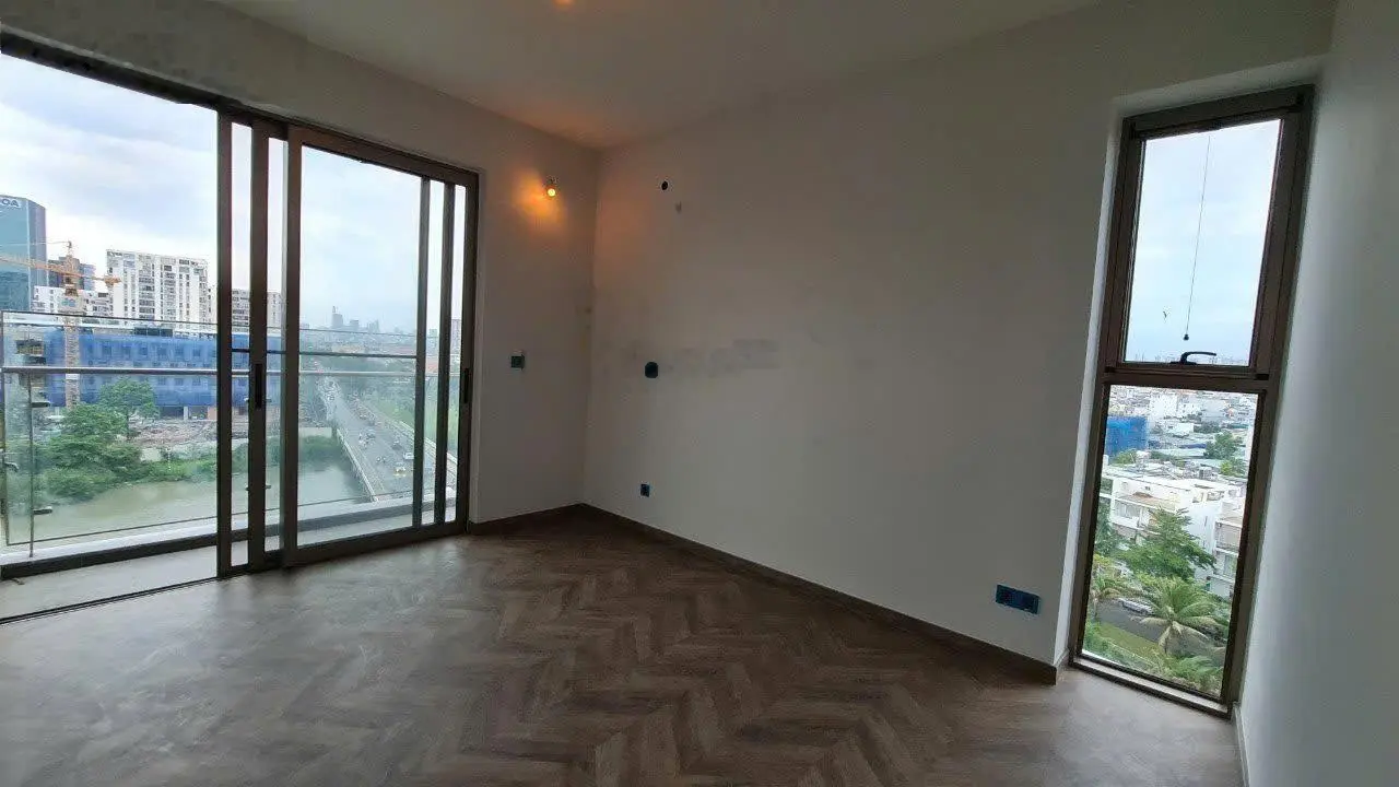 Bán ngay căn góc 3PN, 127m2, view trực diện sông, view thoáng đẹp, ô xe hơi tầng hầm.Giá tốt all in
