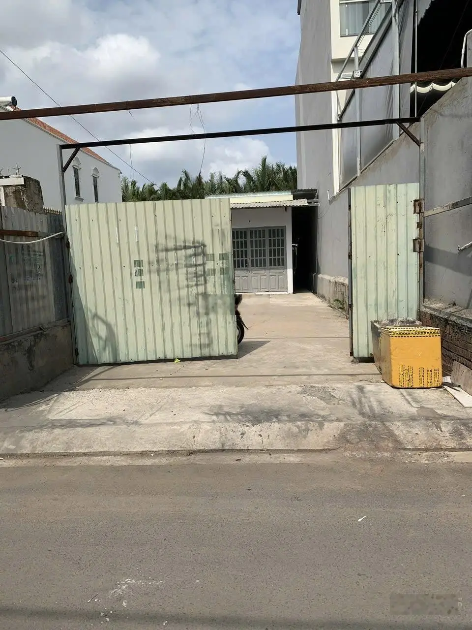 Cần bán lô đất mặt tiền đường Tăng Nhơn Phú A, DT 175m2, vị trí đẹp, giá tốt nhất khu vực