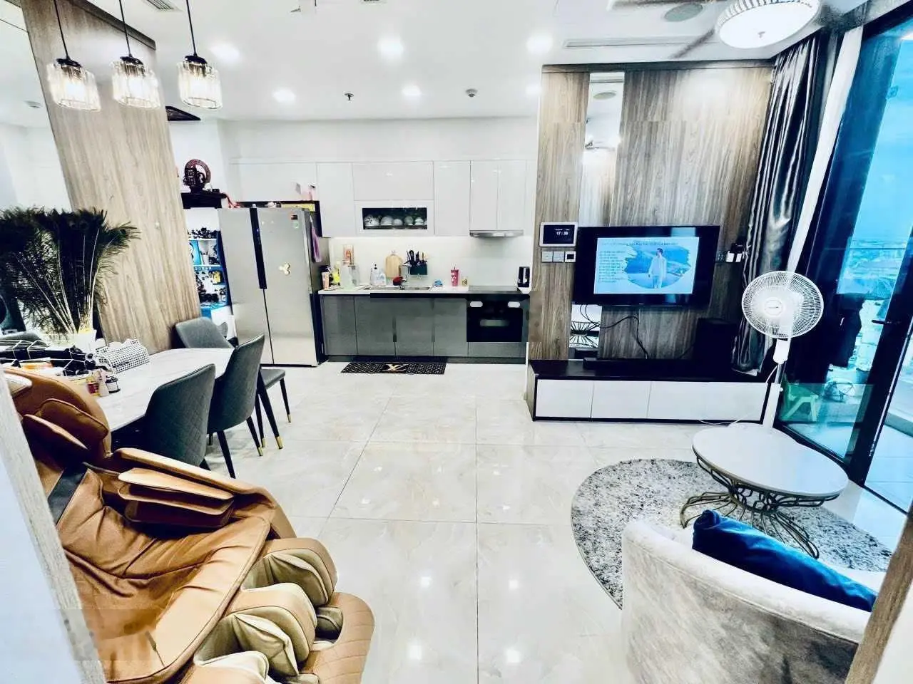 * Bán nhà mặt tiền Tự Lập* phường 4 Tân Bình, 4 tầng; 5,6m x 16,5m