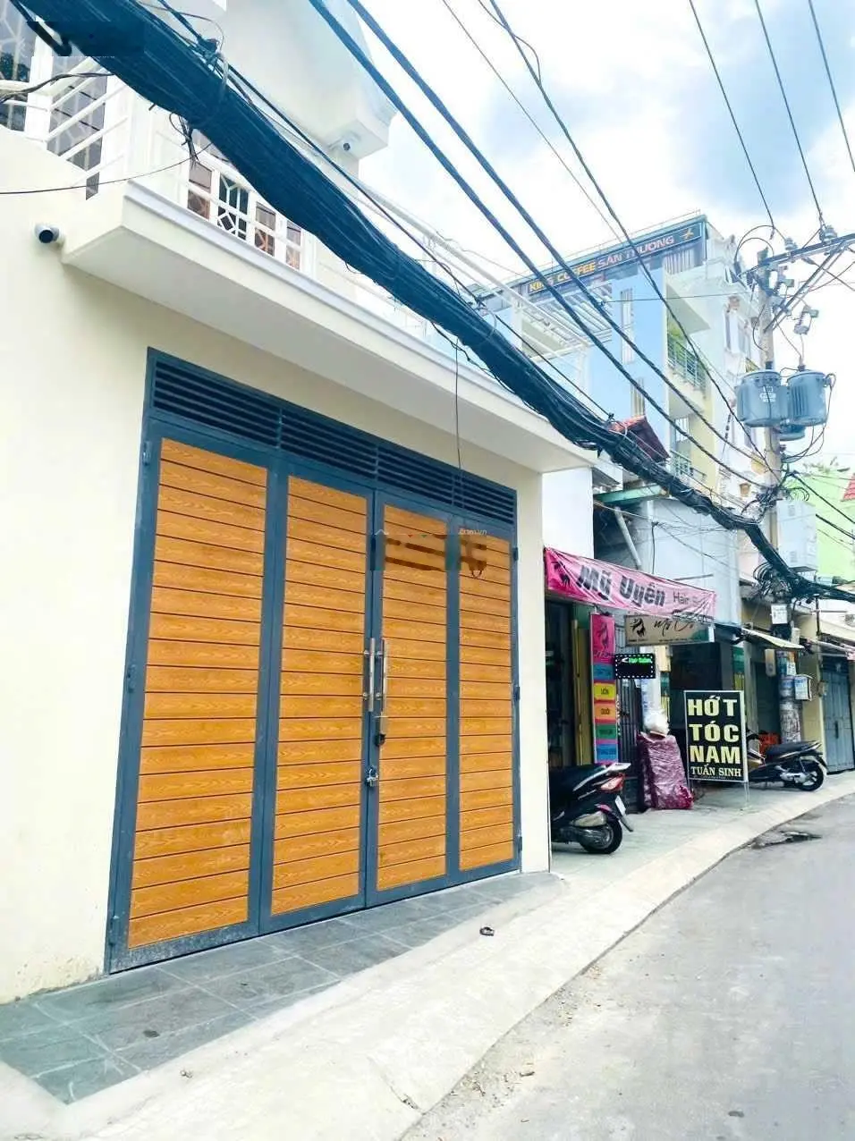 Cần bán nhà mặt tiền 96 Nguyễn Văn Công, Phường 3, Quận Gò Vấp