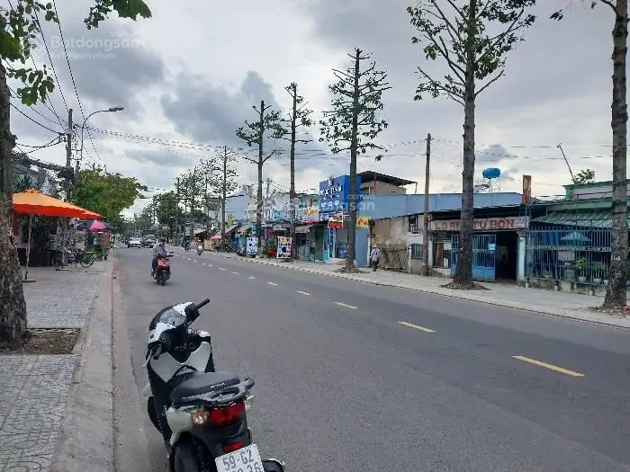 Bán nhà mặt tiền kinh doanh q12, 2 tầng, 40m nhỉnh 3tỷ