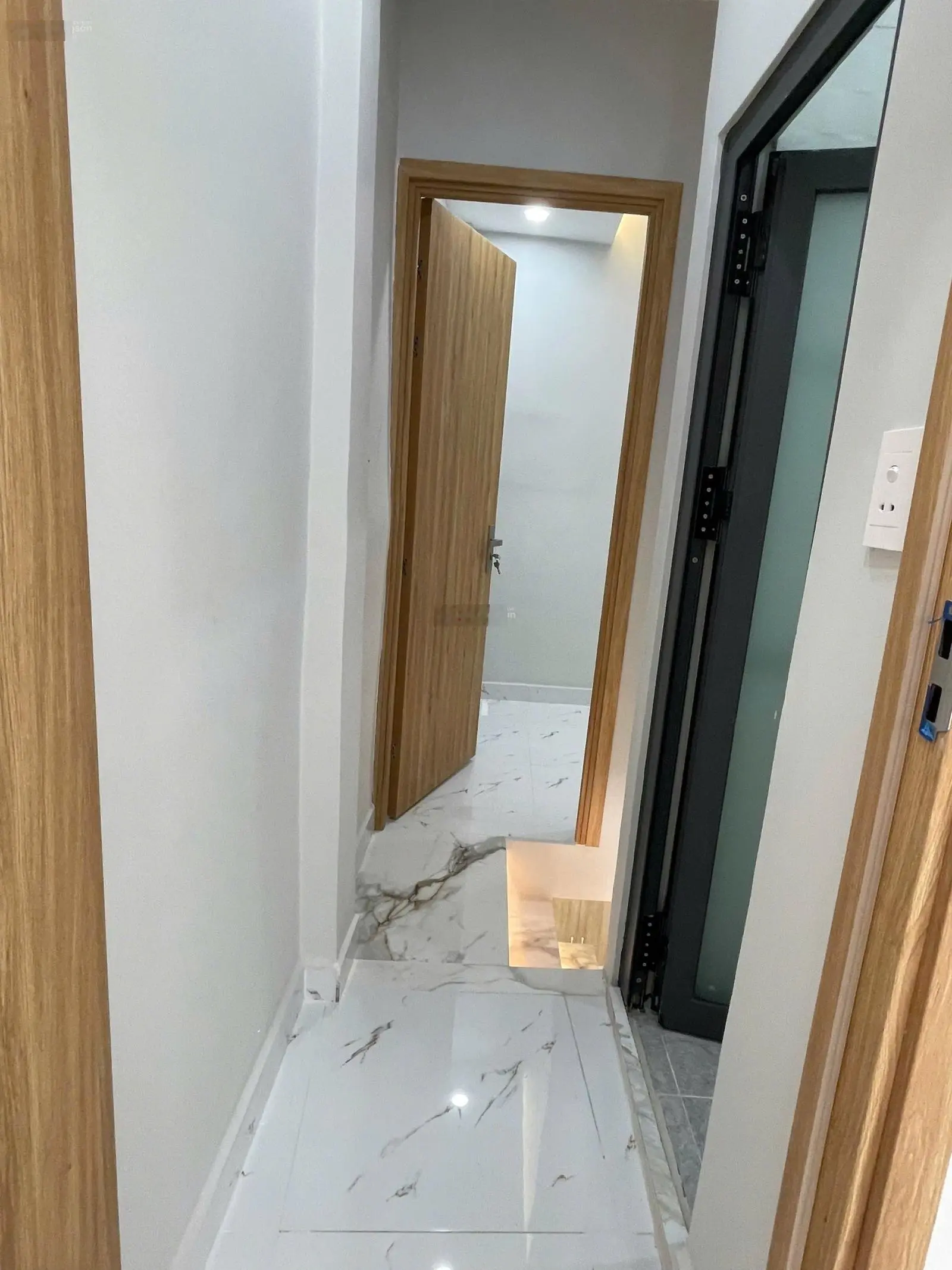 NHÀ BÁN ĐƯỜNG NGUYỄN THƯỢNG HIỀN - BÌNH THẠNH - 4.2M x 9M -36M2 - 2 TẦNG - NHÀ ĐẸP