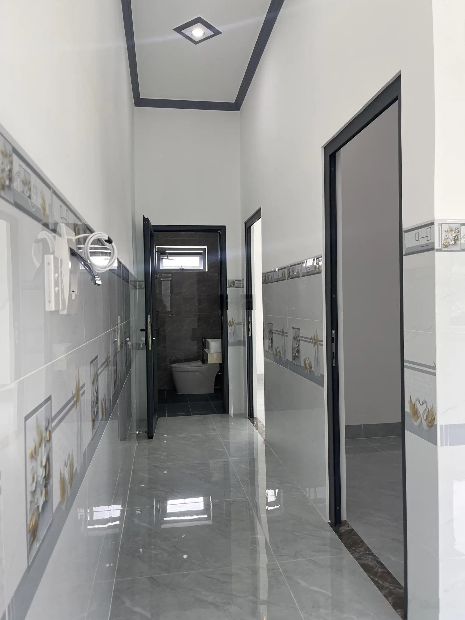 Bán nhà 1 trệt 1 lầu P. Định Hoà, Tp. Thủ Dầu Một mặt tiền Đx065. Giá 3Ty250