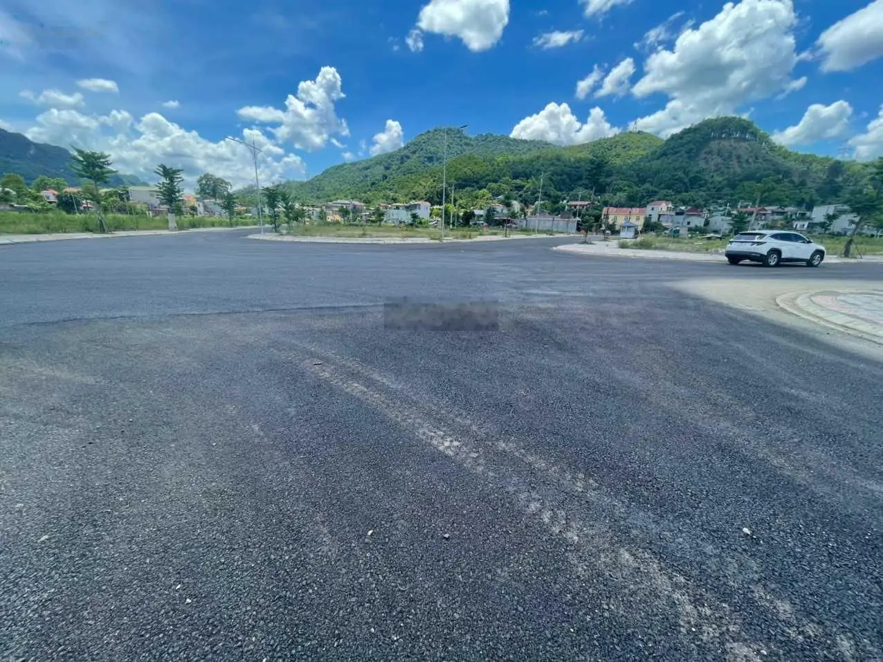 Đất nền view suối ngay trung tâm thành phố Hoà Bình, 120m2 mặt tiền 6m, sổ sang tên luôn