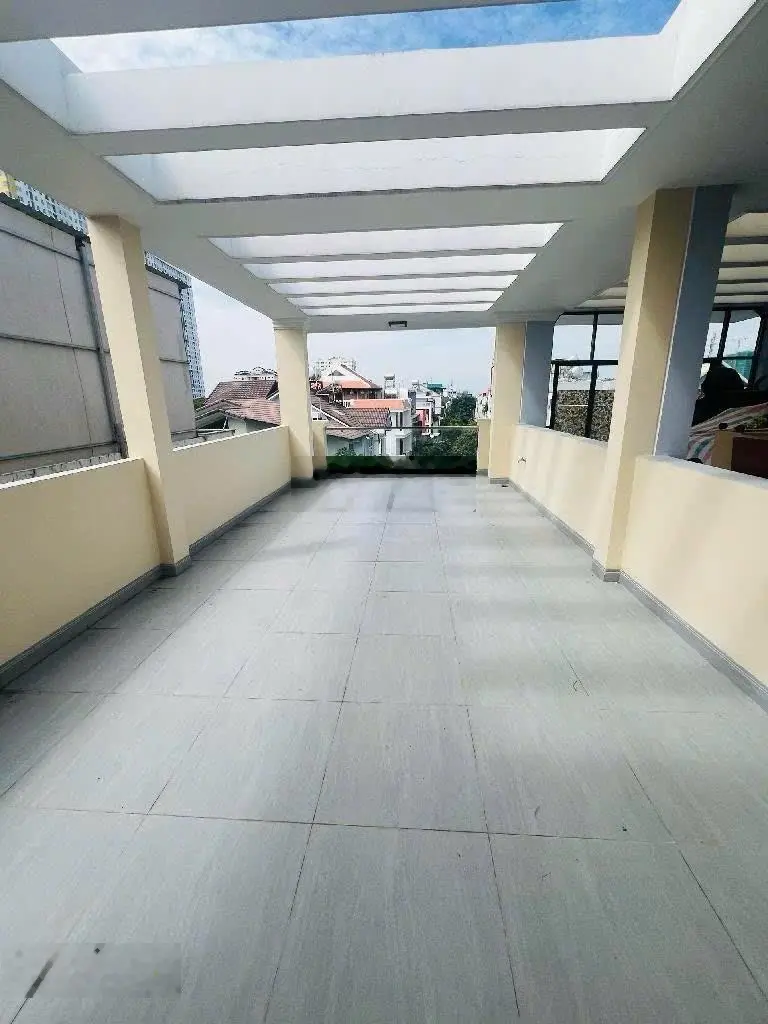Nhà mới 5 tầng ở ngay Trần Văn Kiểu, P11, Q6 - 5PN khép kín - Hậu Giang thẳng 1 trục - ở và KD