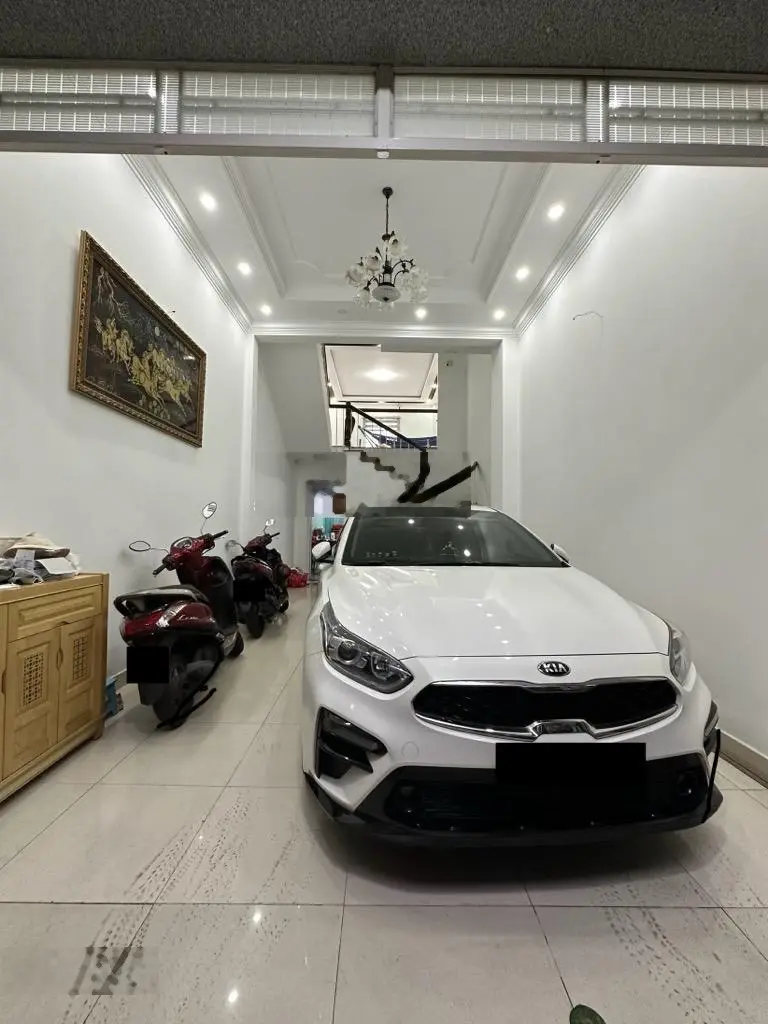 Nhà bán hẻm xe hơi ngủ trong nhà , thông, 4 tầng 4m x 15m(60m2) Tân bình, giá 12ty