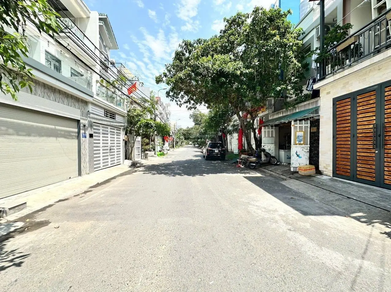 Bán nhà mặt tiền hẻm xe hơi 10m - đường Đào Tông Nguyên - Nhà Bè