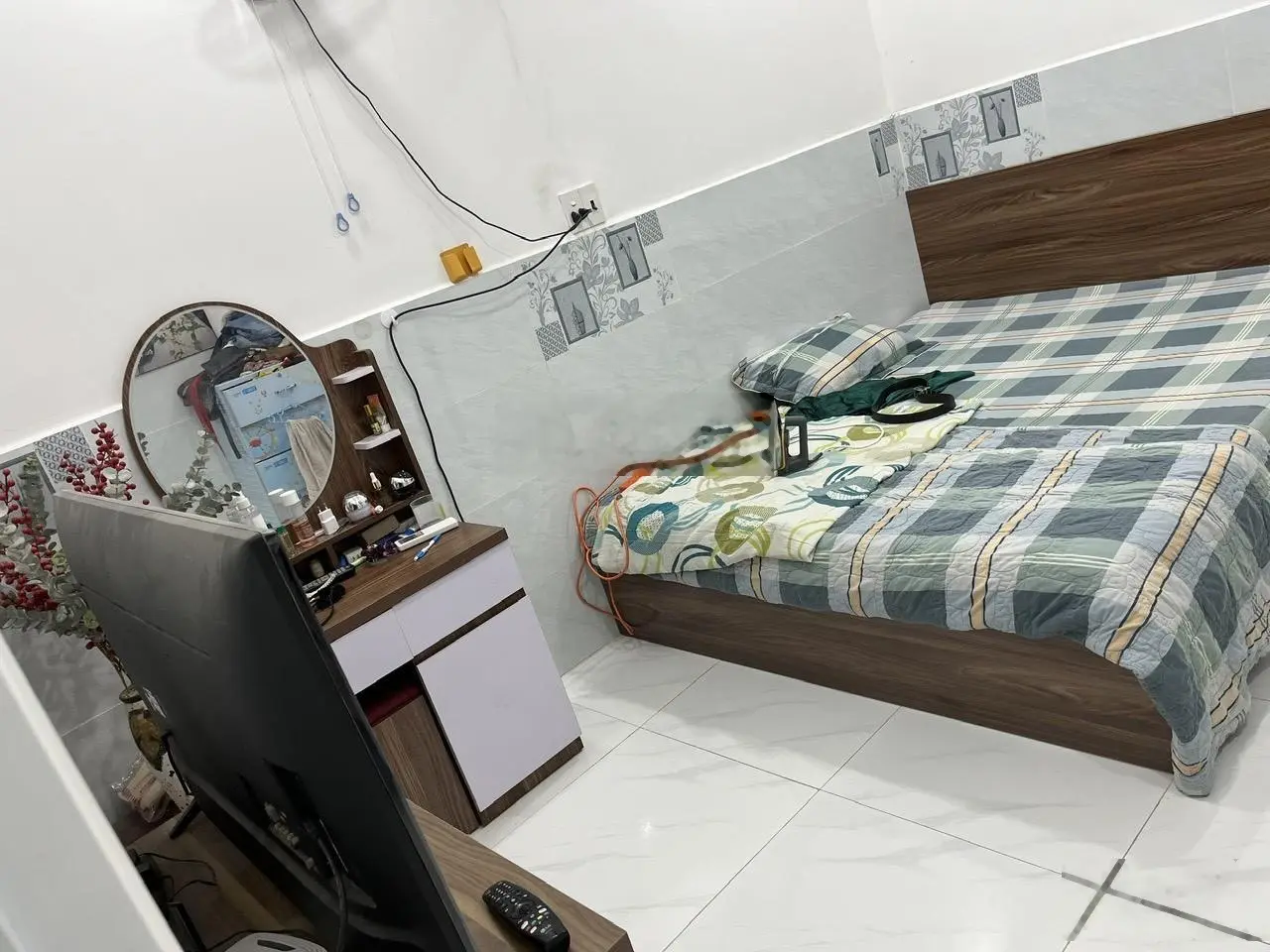 Nhà bán Tân Phú 3,5 tỷ 46m2 1 lầu 3,5 tỷ giáp Tân Bình