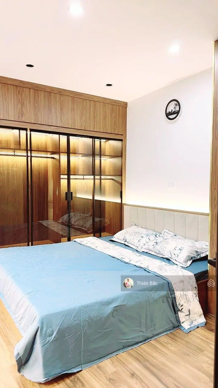 Chủ nhà cần trả nợ 3 tỷ ngân hàng! Bán nhà Vân Canh, góc 2 thoáng, đường thông, ô tô qua lại