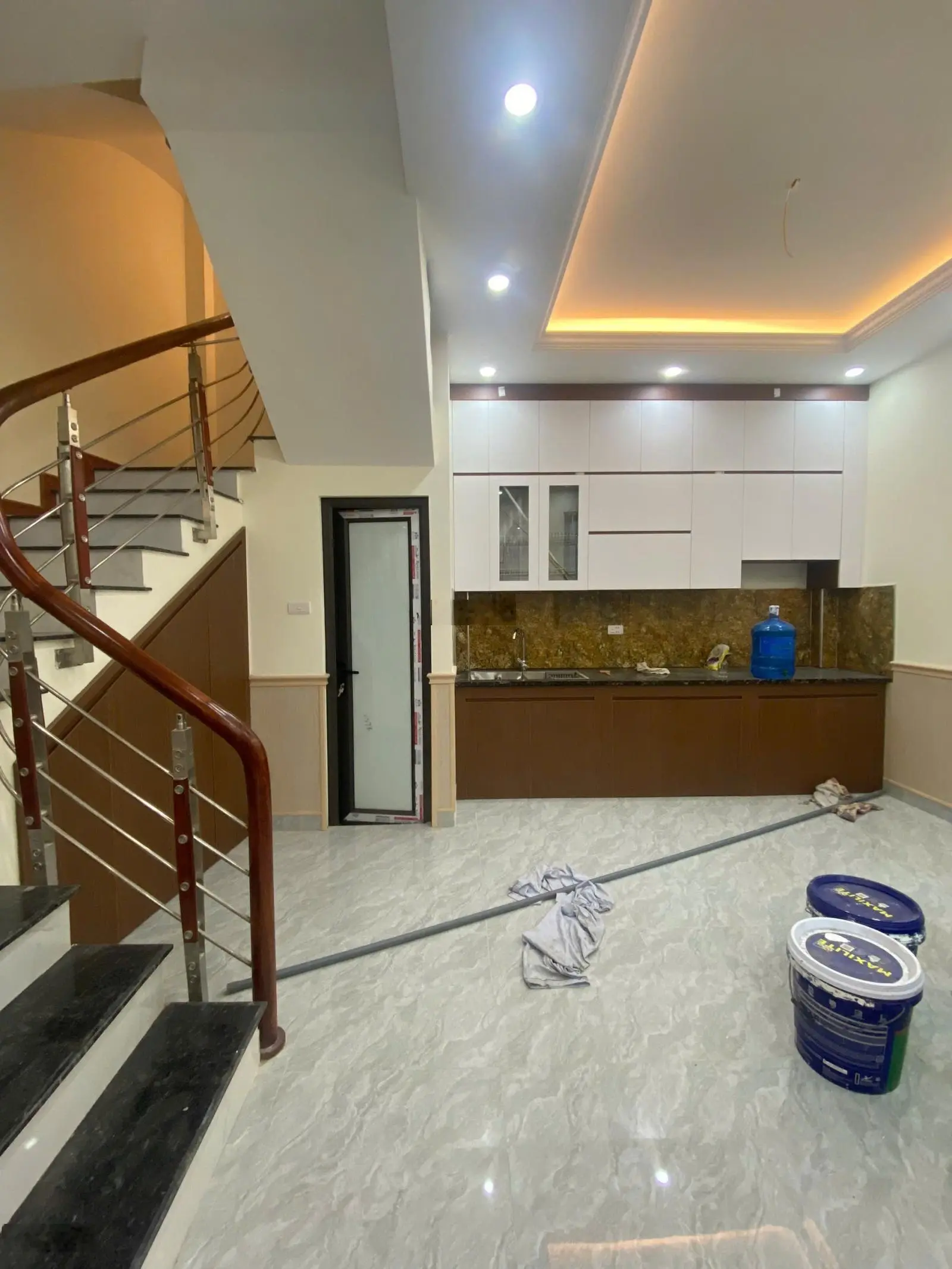 Bán gấp siêu phẩm 3 thoáng, kinh doanh và ở sướng, Tây Mỗ, Nam Từ Liêm, 45m2, 5 tầng giá hơn 6 tỷ