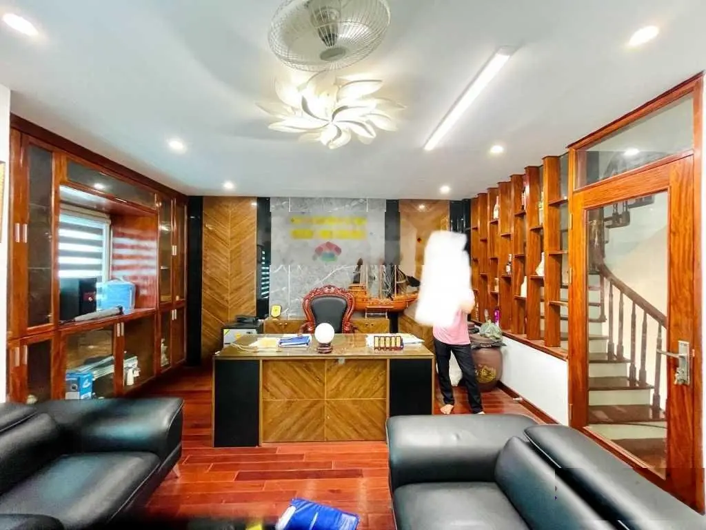 Bán nhà vũ tông phan dt35-40m2 mt6m 5 tầng 4 ngủ đầy đủ công năng nhà rất đẹp lô 2 mặt góc