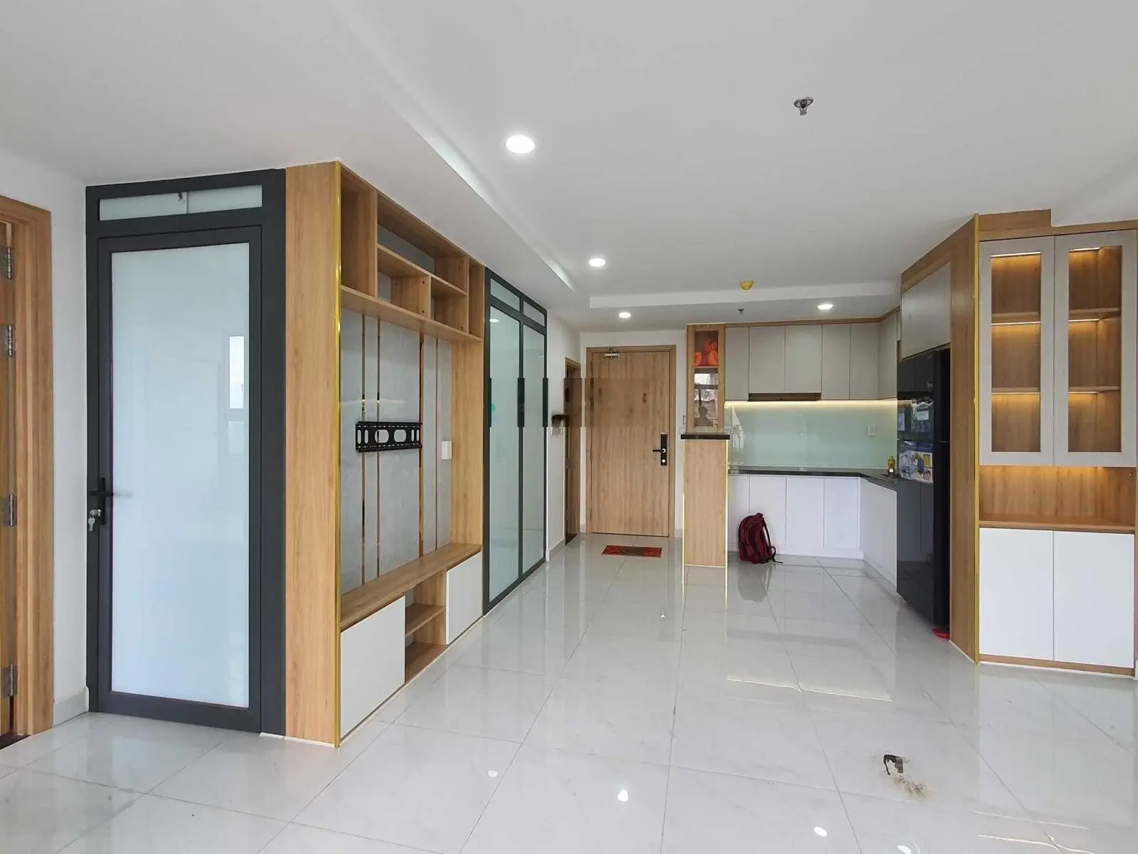 Bán căn hộ Thủ Đức Làng Đại Học Quốc Gia, The East Gate 2.1 tỷ/căn nhận nhà ở liền