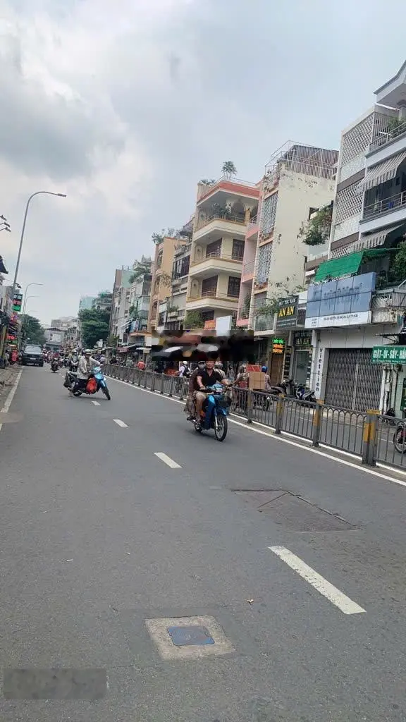 Căn siêu hiếm mặt tiền tại Nguyễn Thị Nhỏ Q11, Giá 11,9 tỷ, Dòng tiền 22 tr/ tháng