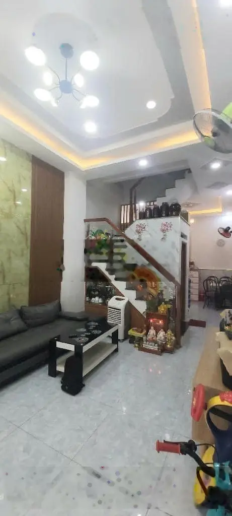 Thanh lí gấp căn nhà hẻm 5m Nguyễn Văn Đậu, Bình Thạnh, 70m2, giá 3tỷ4, sổ riêng, tiện kinh doanh