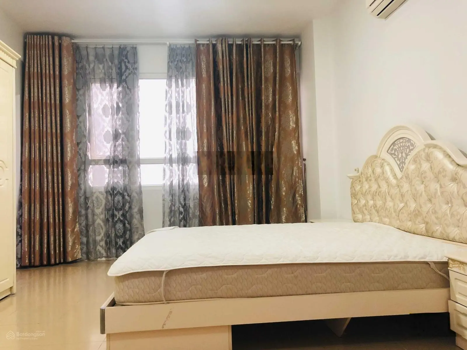 Bán căn hộ chung cư CT1 Vimeco Nguyễn Chánh, 89m2, full nội thất, căn góc, BCĐN, 5.2 tỷ
