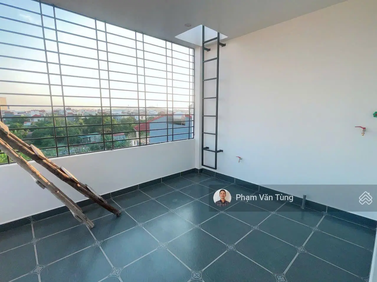 Bán nhà xây mới,lô góc khu Vĩnh Niệm gần Aeon