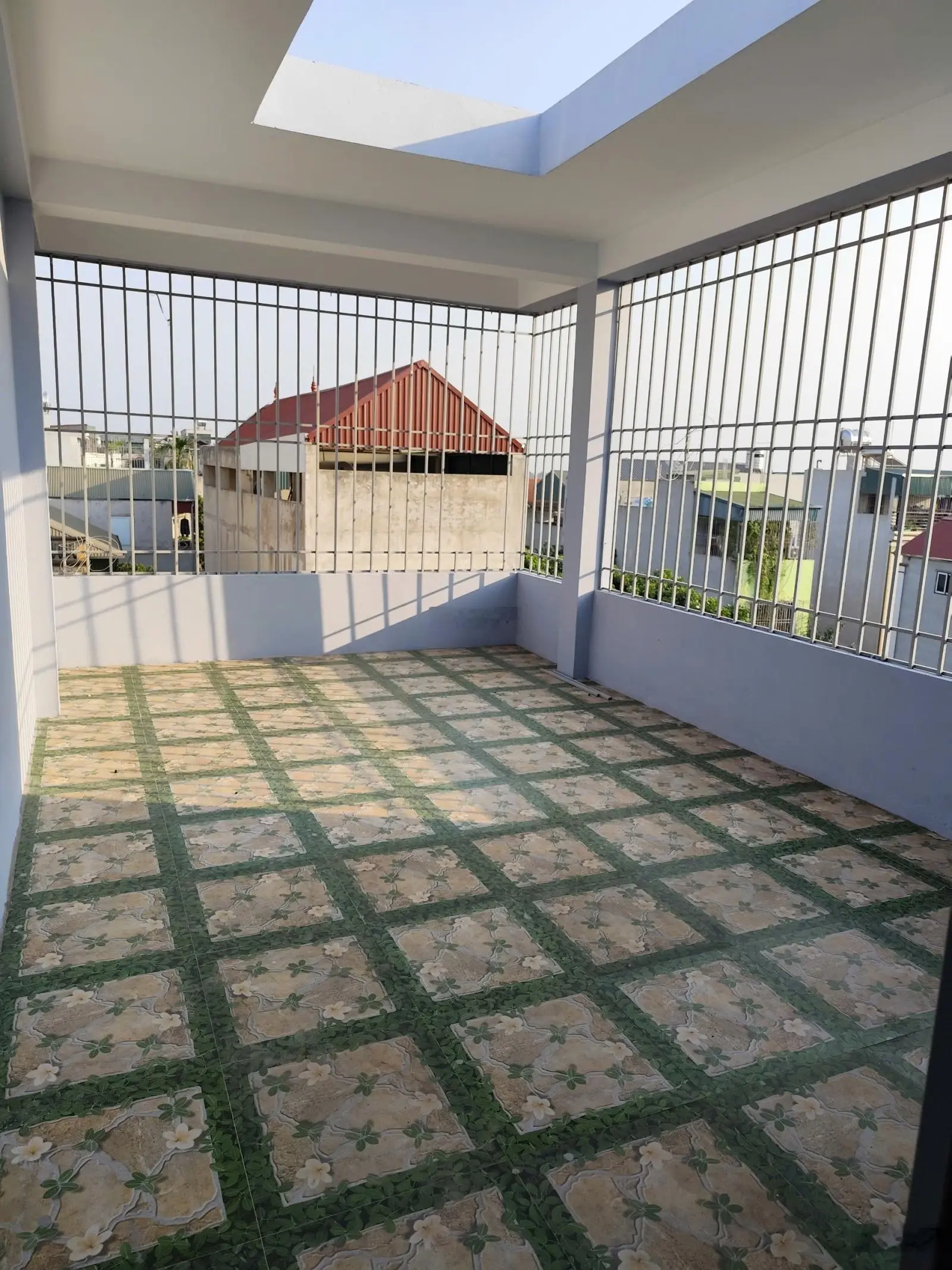 Nhà Yên Nghĩa cực rộng 50m2*4T 5 ngủ ngõ nông 15m ô tô thông Giá 4.6 tỷ CTL Lh mr Khanh 0978 939 ***