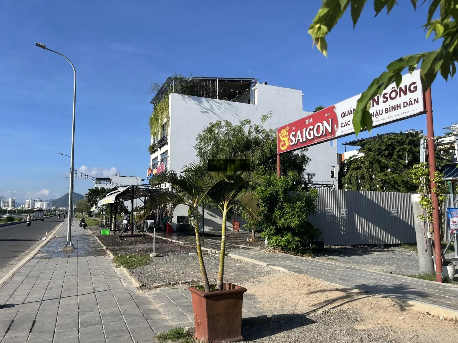 Đất đẹp hai mặt tiền view Sông Quán Trường. Giá bao mọi loại phí