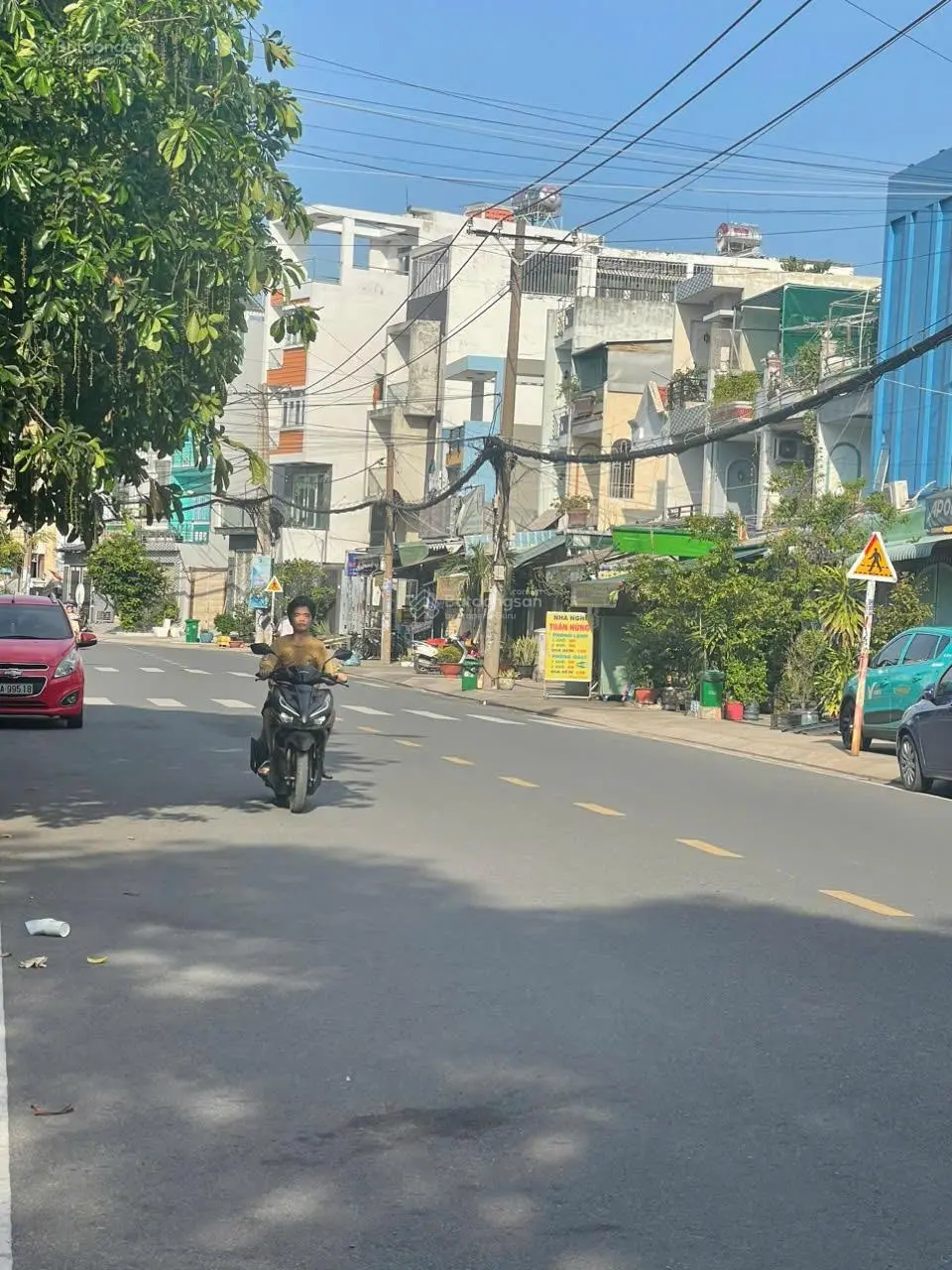 Cần bán MTKD đường số 1, KDC Nam Hùng Vương, An Lạc, Q. Bình Tân, Thông Hồ Ngọc Lãm và Võ Văn Kiệt