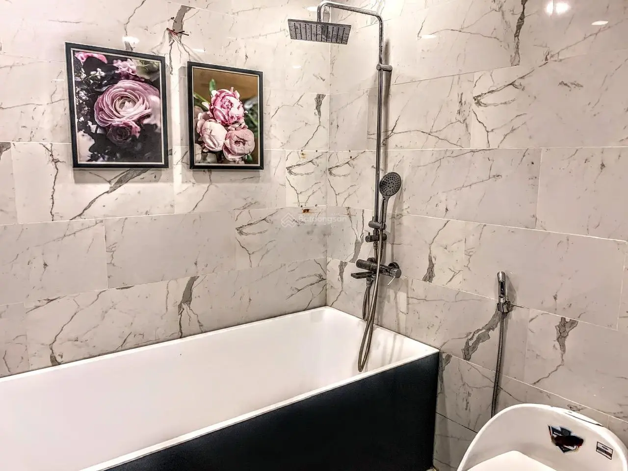 Emerald - bán hot duplex 3PN + 2WC (98m2) - NT dính tường - 3tỷ9 (bao thuế phí)
