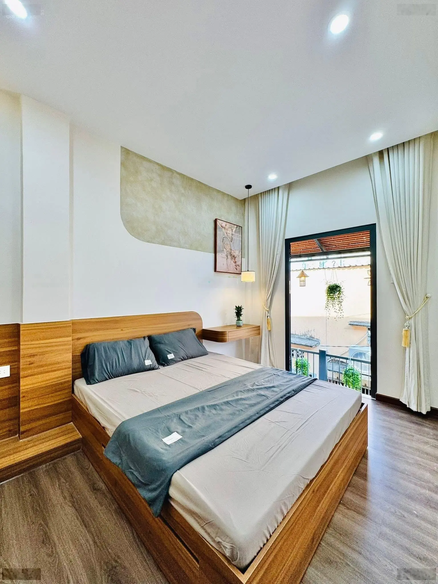 Hoa hồng 50tr - Bán nhà Nguyễn Công Hoan - P7 - PN - 27m2 - 4,38 Tỷ