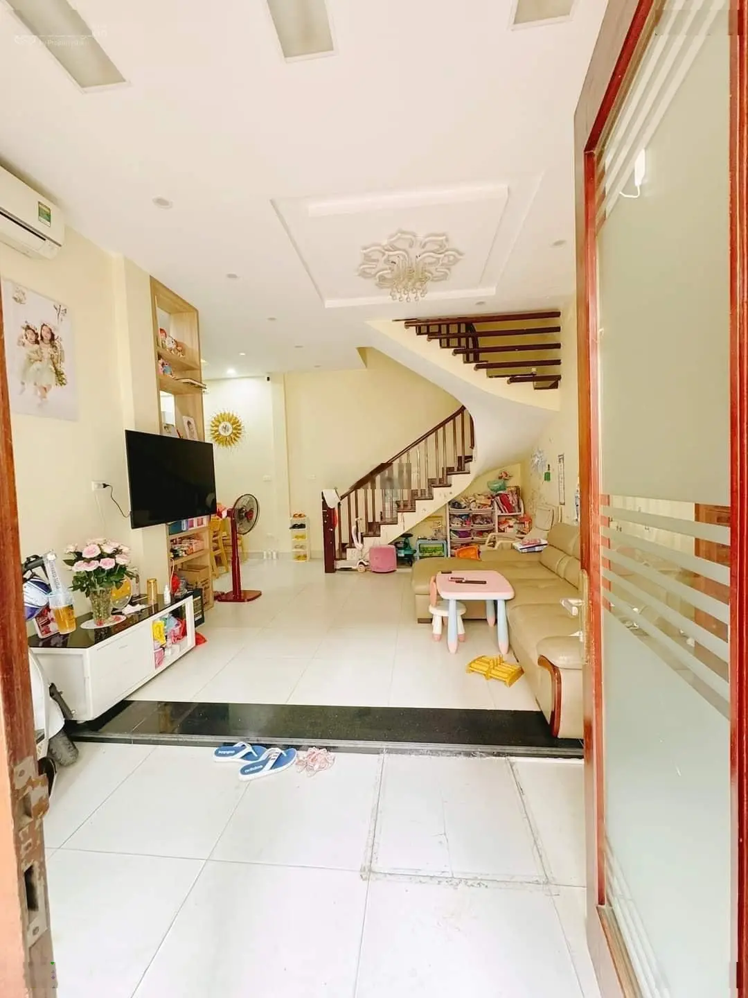 Hot, ĐƯỜNG LÁNG-ĐỐNG ĐA-HÀ NỘI, DT: 68/49m2 x 6 Tầng-MT:4,2m / Giá: 9,25 Tỷ