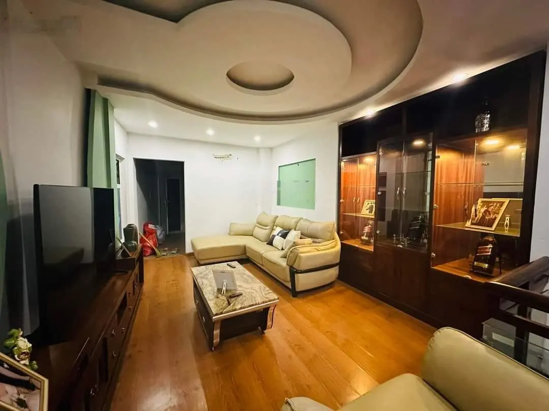 Hot, rẻ nhất bán nhà Vũ Trọng Khánh 70m2 phân lô tòa nhà 7 tầng thang máy có hầm oto tránh 13 tỷ5