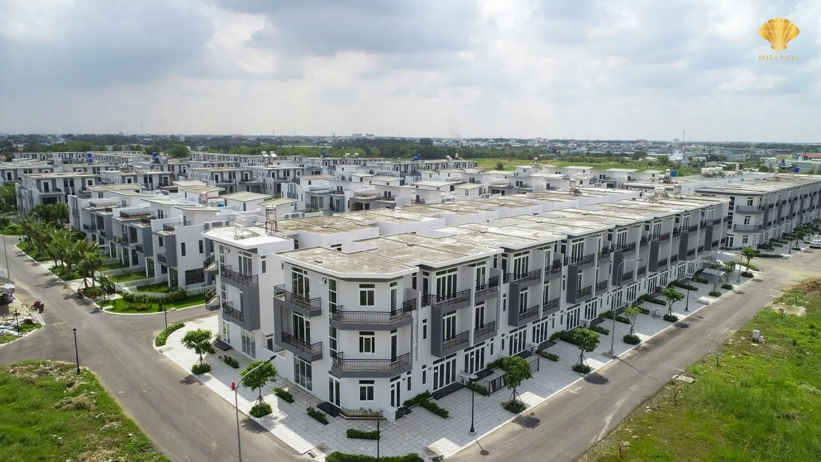Nhà bán sổ hồng hoàn công dự án Bella Villa Đức Hoà